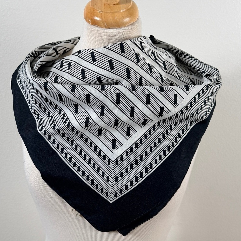 Geometric Graphic Square Scarf Sz 26x26 Black White Made in Italy Vintage